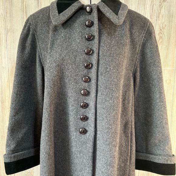 Vintage Mario de Pinto Wool Button Down Trench Overcoat with Velvet Trim Large - Picture 2 of 16